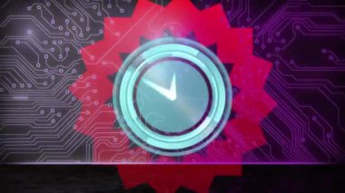 Bilgisayar devre kartının üzerinde hareket eden saatin animasyonu ve siyah arkaplanda kırmızı şekiller. Küresel teknoloji, bilgisayar ve dijital arayüz kavramı dijital olarak oluşturulmuş video.