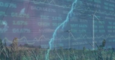 Borsa verileri üzerinde gök gürültülü fırtınalar dönen yel değirmenleri ve mavi gökyüzü üzerinde işliyor. Küresel ekonomi ve yenilenebilir enerji teknolojisi kavramı
