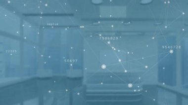 Birden fazla değişen numaraların animasyonu ve boş ofise karşı bağlantı ağı. Küresel ağ ve iş teknolojisi kavramı