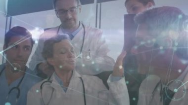 Kafkas grubu üzerinden bağlantı ağının animasyonu. Küresel tıp ve bağlantılar konsepti dijital oluşturulmuş video.