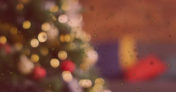 Animación Manchas Luz Contra Árbol Navidad Decorado Espacio Copia Concepto — Vídeos de Stock