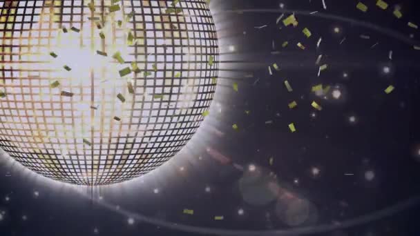 Animação Confete Dourado Sobre Bola Disco Girando Contra Manchas Luz — Vídeo de Stock