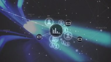 Karanlık arkaplandaki simgelerle bağlantı ağının animasyonu. Dijital olarak oluşturulmuş küresel bağlantılar, ağlar ve veri işleme kavramı