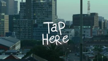 Şehir manzarasının havadan görüntüsüne karşı buraya tıklamanın animasyonu. Sosyal medya ağı ve iş teknolojisi kavramı