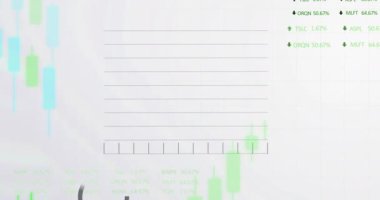 Beyaz arka planda veri işleme animasyonu. Küresel iş, finans ve dijital arayüz kavramı dijital olarak oluşturulmuş video.