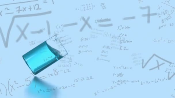Анимация Абстрактного Рисунка Математические Уравнения Над Жидкостью Пролитой Падающего Стеклянного — стоковое видео