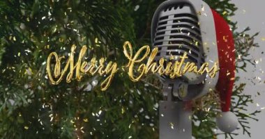 Yılbaşı kutlamalarının animasyonu Noel ağacı ve Noel Baba şapkalı retro mikrofon üzerinden mesajlaşıyor. Noel, şenlik, kutlama ve gelenek konsepti dijital olarak oluşturuldu.