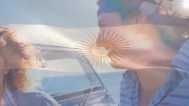 Arjantin bayrağının Kafkasyalı bir çiftin konuşması üzerine canlandırılması. Küresel vatanseverlik ve dijital arayüz kavramı dijital olarak oluşturulmuş video.