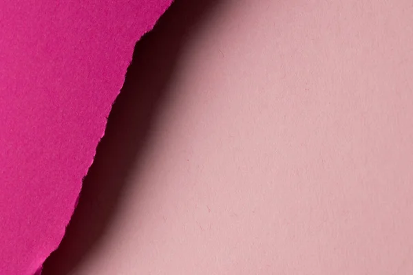 Rasgou Pedaços Papel Rosa Com Espaço Cópia Fundo Branco Textura — Fotografia de Stock