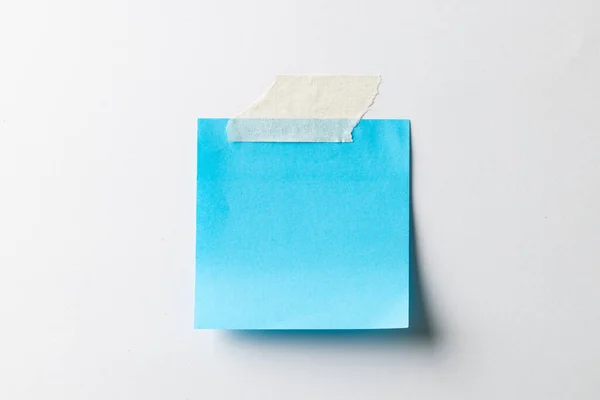 Nota Adhesiva Azul Con Espacio Copia Sobre Fondo Blanco Textura — Foto de Stock