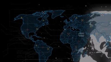 Dünya üzerinde veri işleme animasyonu ve kara arka planda dünya haritası. Küresel teknoloji, bilgisayar ve dijital arayüz kavramı dijital olarak oluşturulmuş video.