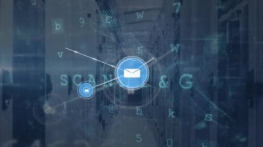 Bilgisayar sunucuları üzerinden simgeler ve veri işleme ağlarının animasyonu. Küresel hesaplama, bağlantılar, ağlar ve veri işleme kavramı dijital olarak oluşturulmuş video.