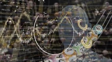 İnsan silueti ve virüs hücreleri üzerinde veri işleme animasyonu. Dijital olarak oluşturulmuş küresel salgın, bilgisayar ve dijital arayüz kavramı.