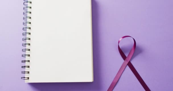 Video Púrpura Añadir Adhd Cinta Conciencia Cuaderno Con Espacio Copia — Vídeo de stock