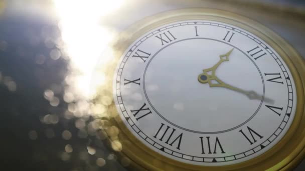 Animation Heureux Nouveau Texte Année Sur Horloge Avec Mouvement Périodique — Video