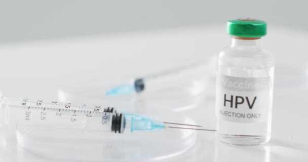 Vídeo Close Frasco Para Injetáveis Seringas Vacina Contra Hpv Com — Vídeo de Stock
