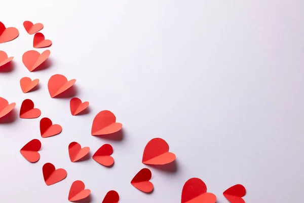 Red Paper Heart Shapes White Background Copy Space Valentine Day — Stock Photo, Image