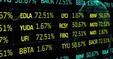 Siyah arkaplan üzerinde veri işleme animasyonu. küresel iş ve dijital arayüz kavramı dijital olarak oluşturulmuş video.