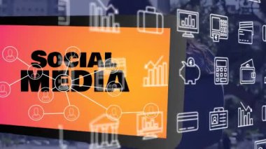 Sosyal medya simgelerinin animasyonu ve akıllı telefon kullanan beyaz kadın üzerinden mesaj. Küresel iş ve dijital arayüz kavramı dijital olarak oluşturulmuş video.