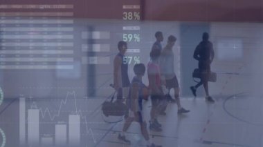 Basketbol maçında istatistik ve veri işleme animasyonu. Küresel spor, iş, finans, hesaplama ve veri işleme kavramı dijital olarak oluşturulmuş video.