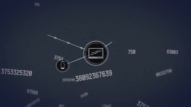 Birbirine bağlı noktaların şekil aldığı çizgilerle bağlı olan artan sayıların ve simgelerin canlandırılması. Dijital olarak üretilmiş, hologram, illüstrasyon, soyut, iletişim ve teknoloji kavramı.