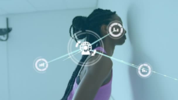 스트레칭 연습을 아프리카 미국인 여성에 그래프 아이콘 애니메이션 디지털 의사소통 — 비디오