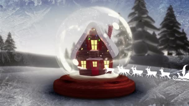 Анимация Снегопада Над Санта Клаусом Санях Оленями Рождественским Снежным Шаром — стоковое видео