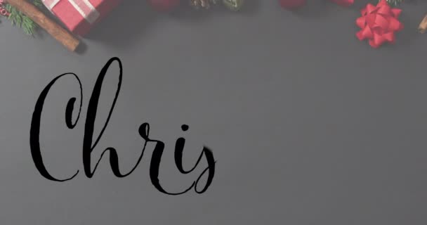 Анимация Рождественского Текстового Баннера Колокольчиком Поверх Рождественских Украшений Серой Поверхности — стоковое видео