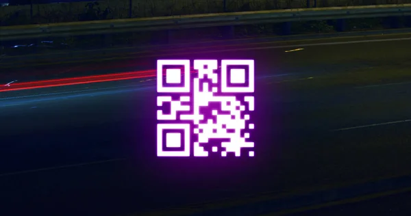 发光的粉红色Qr代码与霓虹灯元素在黑色背景上闪烁的图像 全球在线安全数据技术概念数字生成的图像 — 图库照片