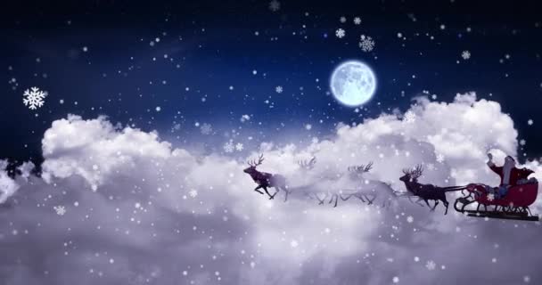 Noel Baba Nın Kızağında Kar Taneleri Ren Geyikleri Bulutlu Gökyüzü — Stok video