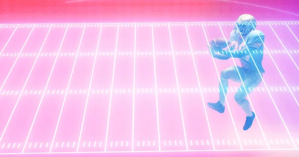 Composto Giocatore Con Palla Campo Football Americano Illuminato Sfondo Rosa — Foto Stock
