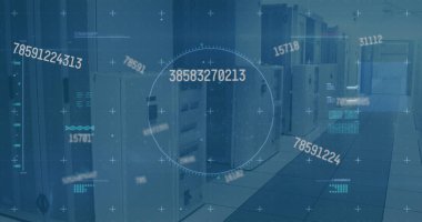 Boş ofis üzerinde tarama ve veri işleme alanı resmi. Küresel iletişim teknolojisi ve veri paylaşım kavramı dijital olarak oluşturulmuş görüntü.