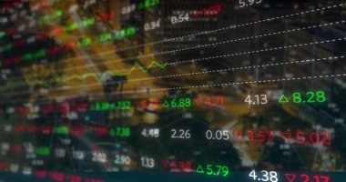 Şehirdeki finansal verilerin ve grafiklerin resmi. küresel finans, ekonomi, iş ve teknoloji konsepti dijital olarak oluşturulmuş imaj.