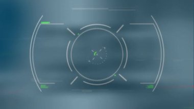 Gri arkaplandaki tarama alanındaki parazitin canlandırması. Küresel iş, finans ve dijital arayüz kavramı dijital olarak oluşturulmuş video.