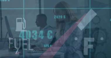 Ofiste çalışan farklı iş adamlarının ikonlarıyla finansal veri işleme animasyonu. Küresel iş, finans ve dijital arayüz kavramı dijital olarak oluşturulmuş video.