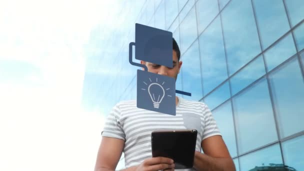 Eine Männliche Führungskraft Mit Einem Digitalen Tablet Büroräumen Globale Technologie — Stockvideo