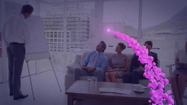 Animace Růžové Padající Hvězdy Nad Bělošským Podnikatelem Přednášející Kanceláři Globální — Stock video