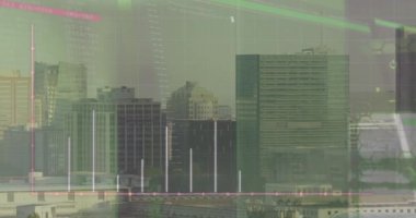 Şehir manzarası üzerinde finansal veri işleme animasyonu. küresel iş, finans ve dijital arayüz kavramı dijital olarak oluşturulmuş video.