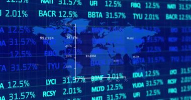 Mavi arkaplanda veri işleme animasyonu. Küresel iş ve dijital arayüz kavramı, dijital olarak oluşturulmuş video.