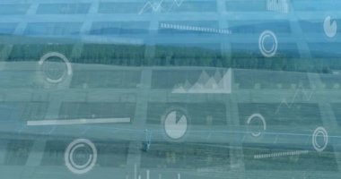 Manzara üzerinde veri işleme animasyonu. küresel iş ve dijital arayüz kavramı dijital olarak oluşturulmuş video.