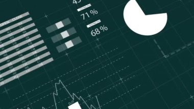 Siyah arkaplan üzerinde veri işleme animasyonu. küresel iş ve dijital arayüz kavramı dijital olarak oluşturulmuş video.