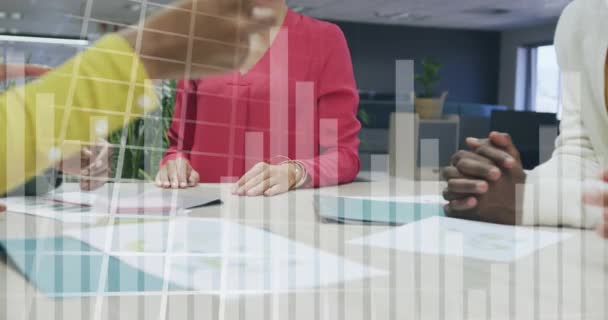 Animation Financial Data Processing Different Business People Έχοντας Συνάντηση Στο — Αρχείο Βίντεο