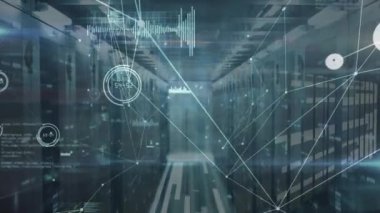 Sunucu odasındaki bağlantı ağının animasyonu. küresel iş ve dijital arayüz kavramı dijital olarak oluşturulmuş video.