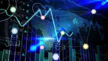 Simgelerle finansal veri işleme animasyonu ve siyah arka planda dünya haritası. Küresel iş, finans ve dijital arayüz kavramı dijital olarak oluşturulmuş video.