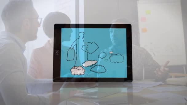 ビジネスの人々の上に雲やデジタルアイコンのアニメーション グローバルクラウドコンピューティング デジタルインターフェイス データ処理コンセプトデジタル生成ビデオ — ストック動画
