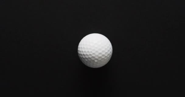 Close Golf Ball Black Background Copy Space Slow Motion Golf — Stockvideo