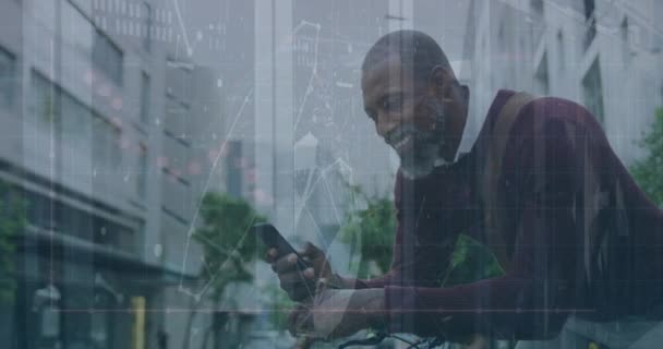 Animation Plexus Networks African American Man Bicycle Using Smartphone Street — Vídeo de Stock