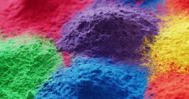 Kopya alanı olan çok renkli tozların yakın çekim videosu. Holi festivali, Hint geleneği ve kutlama konsepti