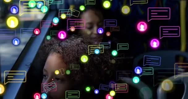 Animação Ícones Perfil Mensagem Sobre Menino Afro Americano Olhando Pela — Vídeo de Stock