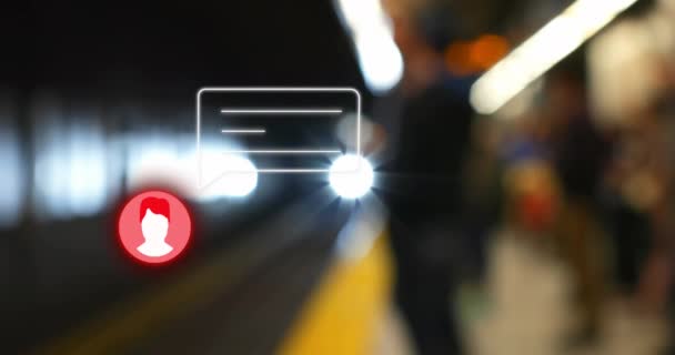 Animace Neonového Profilu Ikony Zprávy Proti Vlaku Přijíždějícímu Stanici Koncept — Stock video
